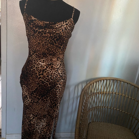 Leopard print maxi dress ❌SOLD‼️❌ - Picture 3 of 5